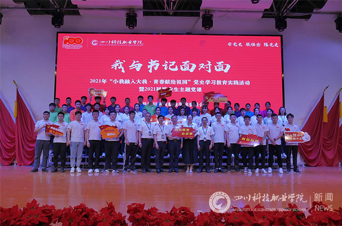 1-21092R14955391.jpg