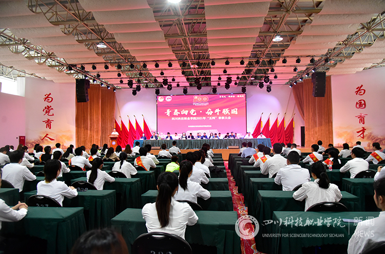 1-2111021F45KF.jpg