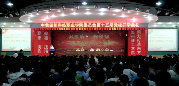 1-21121G44600632.jpg